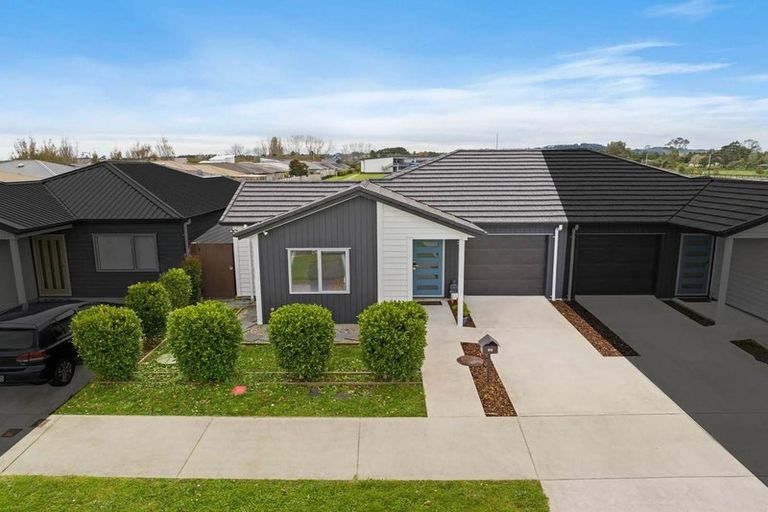 Photo of property in 96 Kuaka Drive, Takanini, 2112