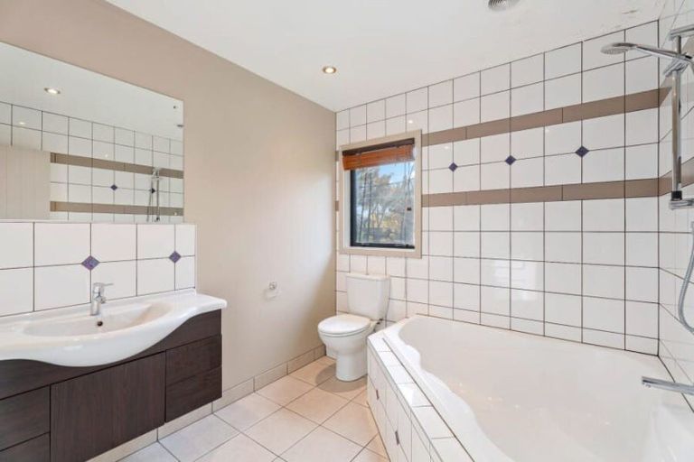 Photo of property in 60 Mount Iron Drive, Wanaka, 9305