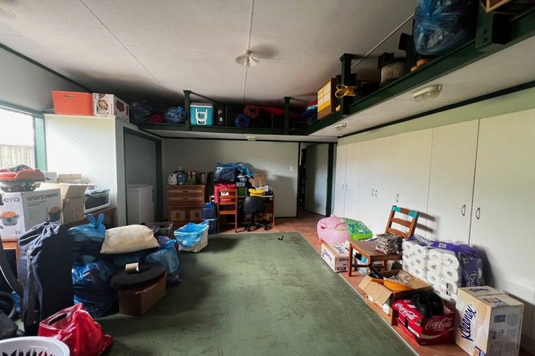 Photo of property in 3/20a Lavery Place, Sunnynook, Auckland, 0632