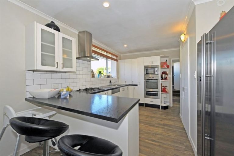 Photo of property in 1 Bidwell Place, Hillmorton, Christchurch, 8025