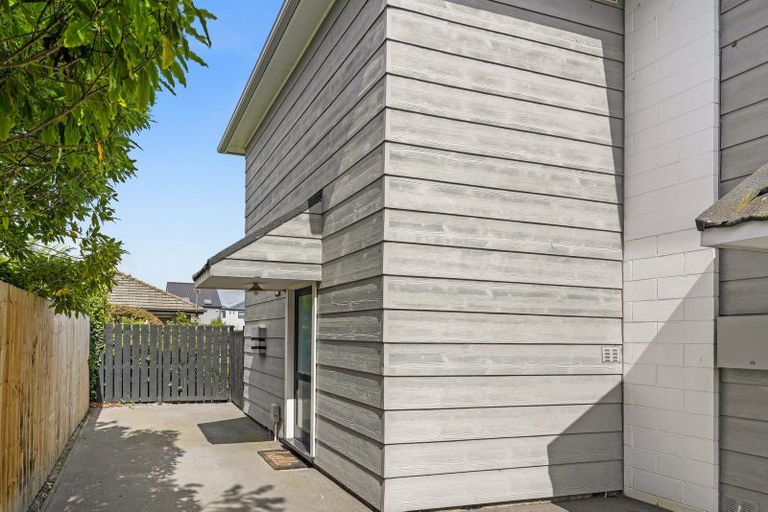 Photo of property in 4/54 Gresford Street, Edgeware, Christchurch, 8013