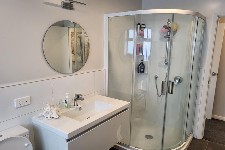 Photo of property in 93a Riverside Drive, Waiwhetu, Lower Hutt, 5010