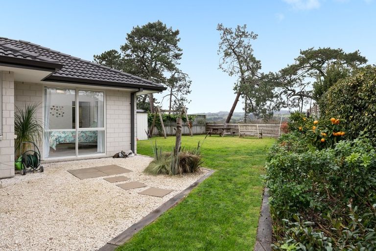 Photo of property in 33 Teal Place, Pyes Pa, Tauranga, 3112