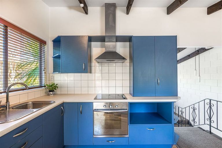 Photo of property in 7/7 Balmain Road, Birkenhead, Auckland, 0626