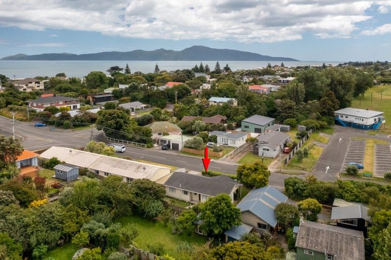 Photo of property in 20 Menin Road, Raumati South, Paraparaumu, 5032