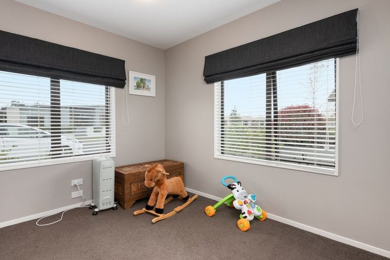 Photo of property in 27 Scoria Close, Pyes Pa, Tauranga, 3112