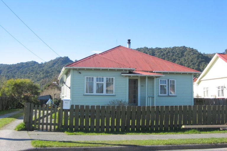 Photo of property in 73 Ward Street, Cobden, Greymouth, 7802