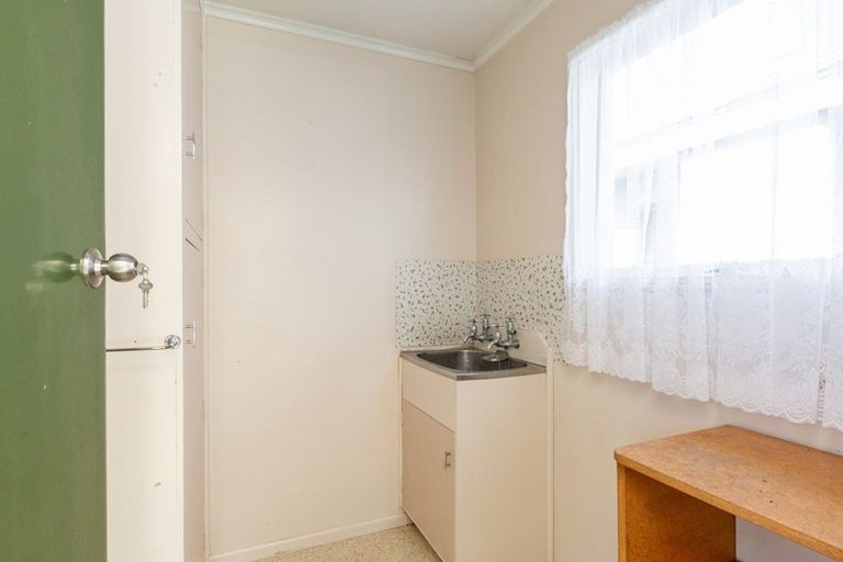 Photo of property in 1a Tripoli Street, Onekawa, Napier, 4110