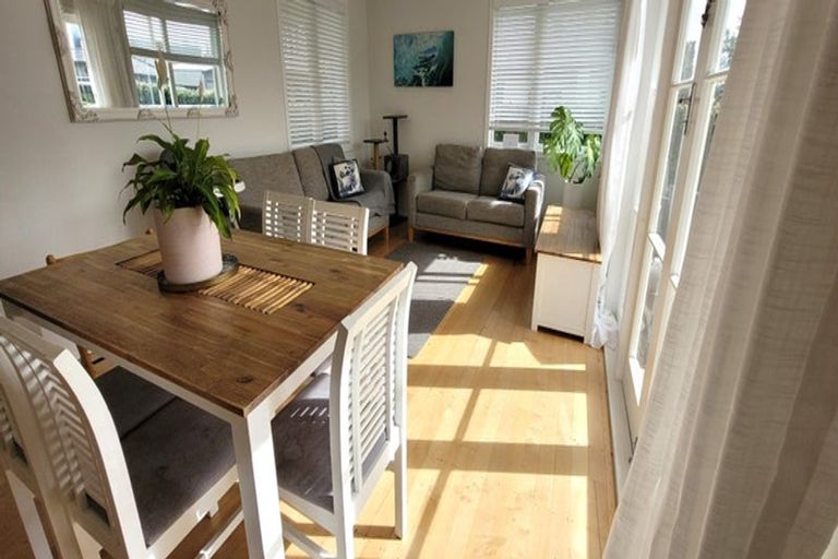 Photo of property in 48b Ngatai Road, Otumoetai, Tauranga, 3110