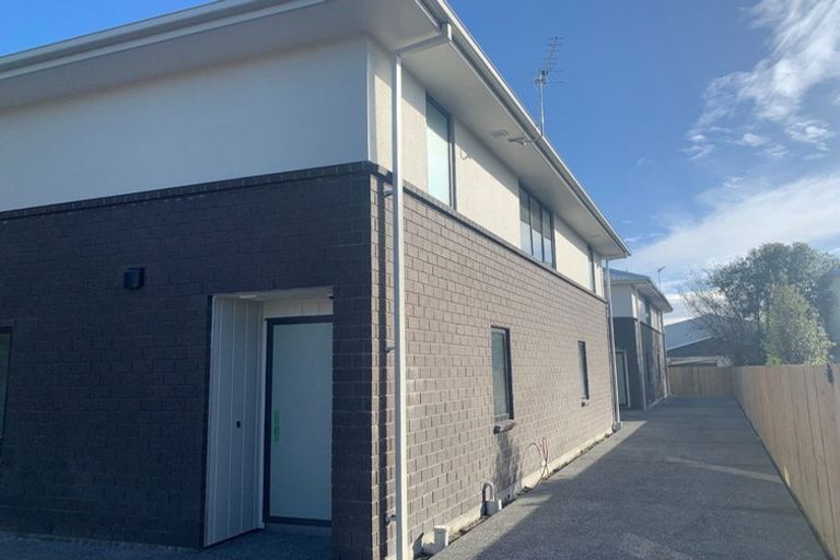 Photo of property in 74 Peverel Street, Riccarton, Christchurch, 8041