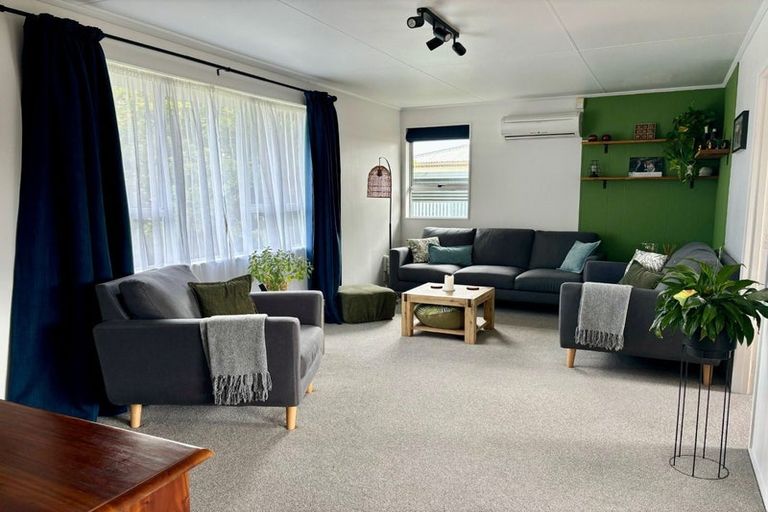 Photo of property in 69 Lanark Crescent, Tamatea, Napier, 4112