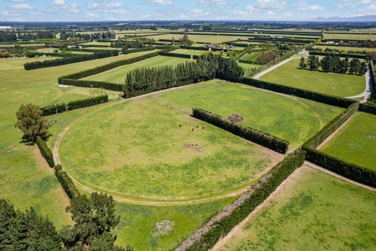 Photo of property in 73 Finlays Road, West Melton, Christchurch, 7675