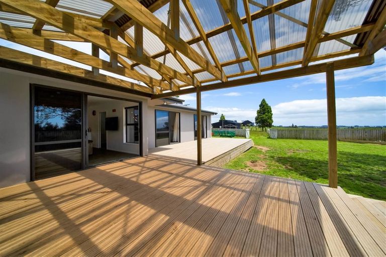 Photo of property in 216 Upland Road, Tarurutangi, New Plymouth, 4372