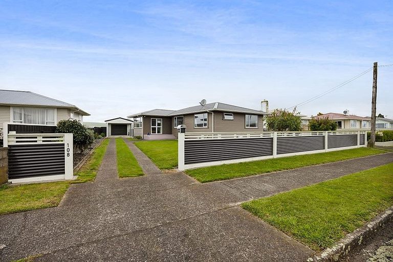 Photo of property in 108 Stanners Street, Eltham, 4322