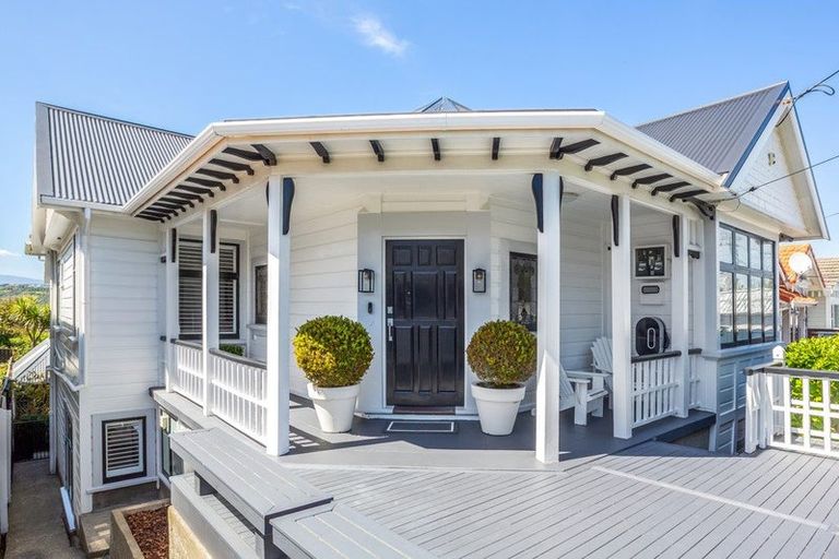 Photo of property in 17 Matai Road, Hataitai, Wellington, 6021