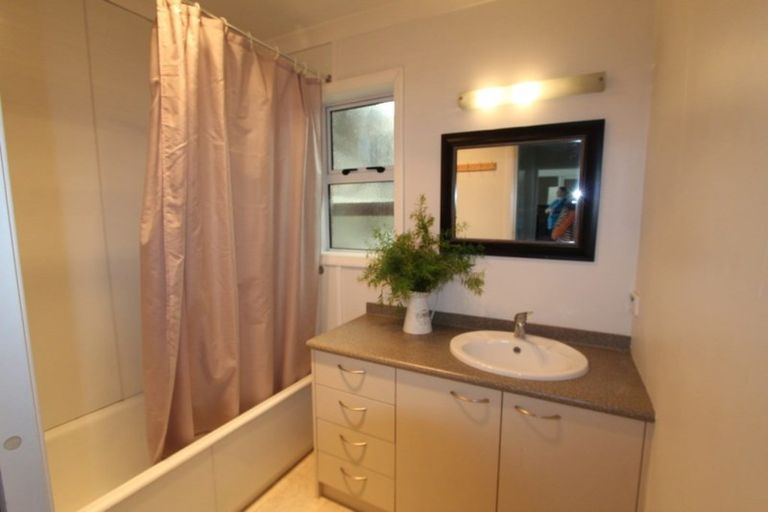 Photo of property in 74 Billah Street, Tokoroa, 3420