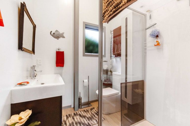 Photo of property in 21 Little Maude Drive, Lake Hawea, Wanaka, 9382