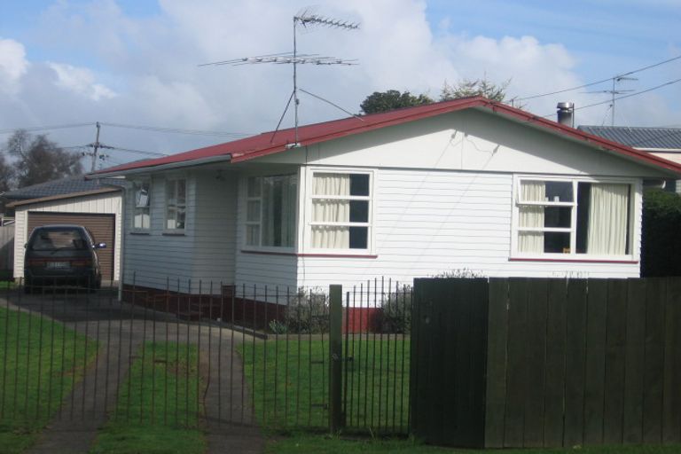 Photo of property in 65 Smiths Avenue, Papakura, 2110