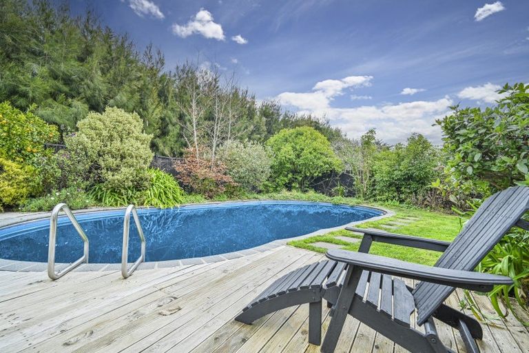 Photo of property in 20 Kingsgate Avenue, Havelock North, 4130