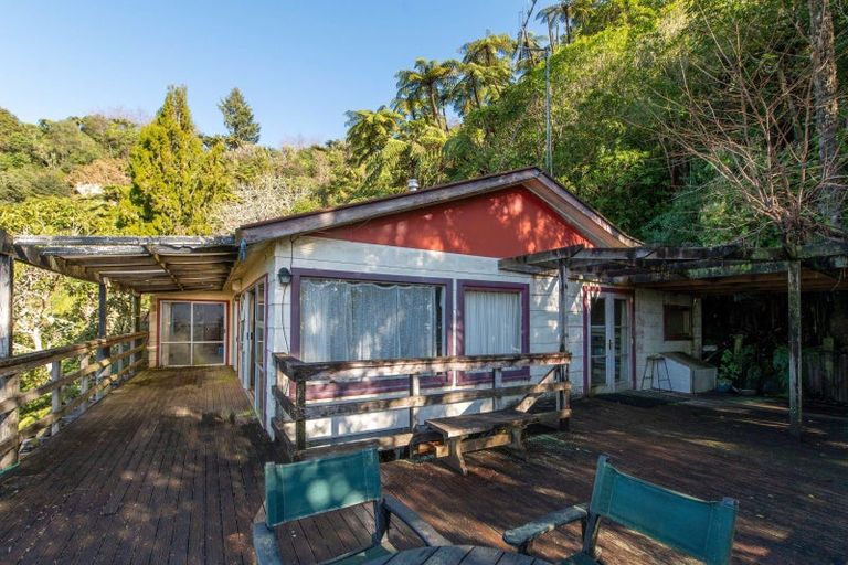 Photo of property in 62 Spencer Road, Lake Tarawera, Rotorua, 3076