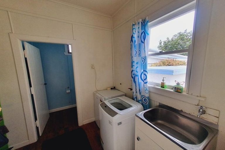 Photo of property in 19 Owen Road, Inner Kaiti, Gisborne, 4010