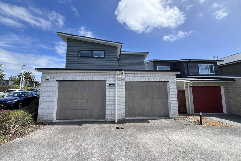 Photo of property in 63 Buckley Avenue, Hobsonville, Auckland, 0616