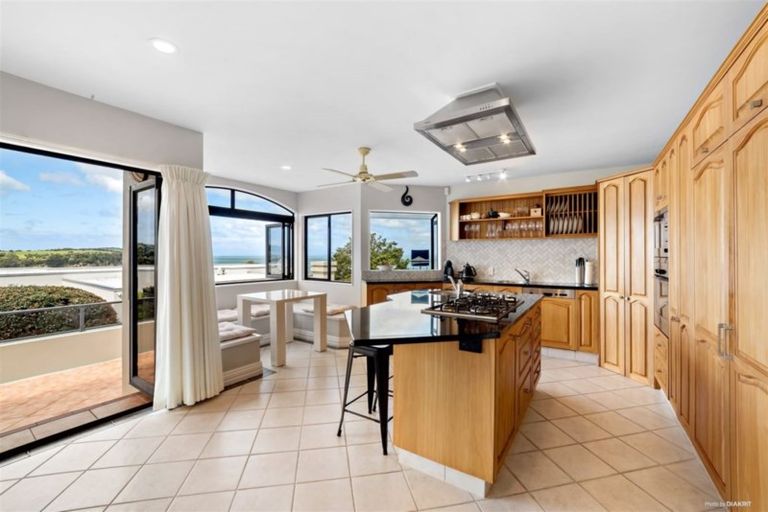 Photo of property in 41 Island View Drive, Gulf Harbour, Whangaparaoa, 0930
