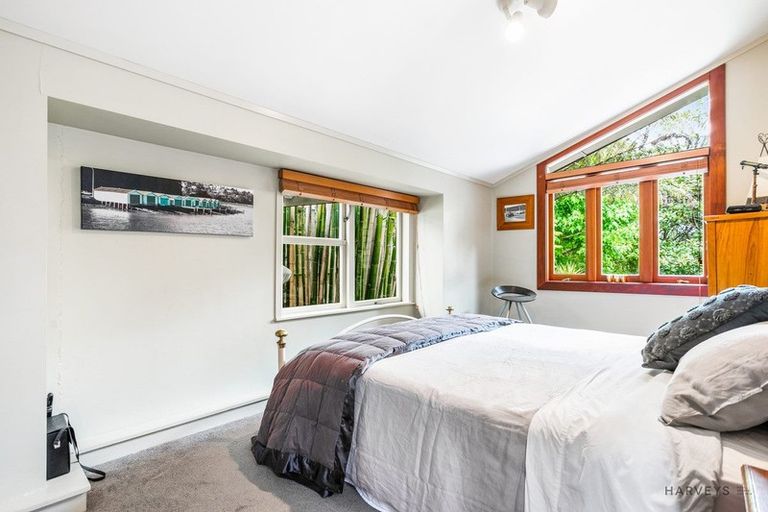 Photo of property in 91 Avonleigh Road, Green Bay, Auckland, 0604
