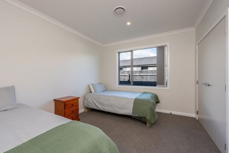 Photo of property in 6 Christow Court, Paraparaumu, 5032