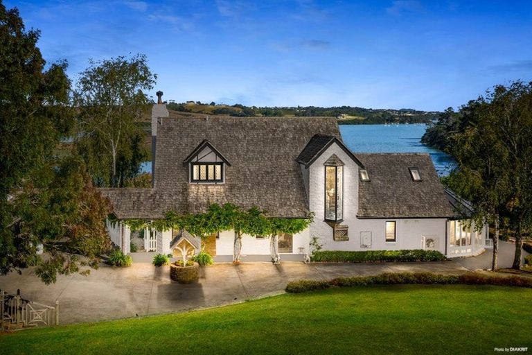 Photo of property in 56 Potts Road, Whitford, Howick, 2571