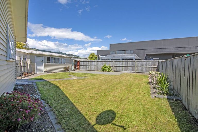 Photo of property in 15a Chisnall Street, Richmond, 7020