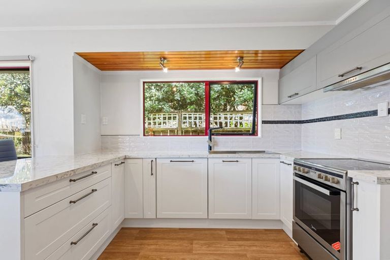 Photo of property in 63 Meander Drive, Welcome Bay, Tauranga, 3112