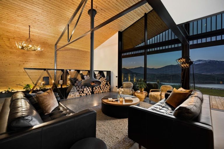 Photo of property in 68 Sicilian Lane, Lake Hayes, Queenstown, 9371