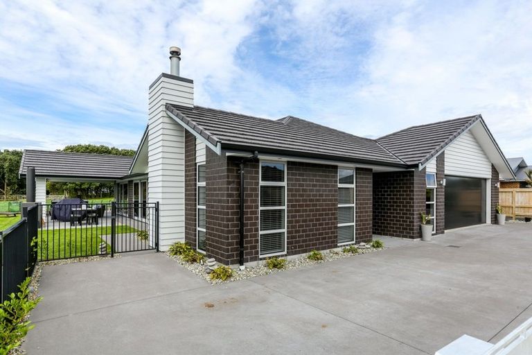 Photo of property in 96b Wills Road, Bell Block, New Plymouth, 4312
