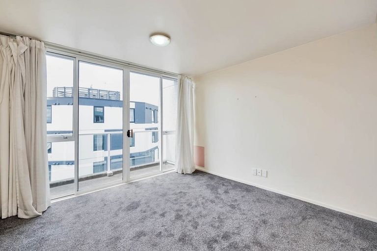 Photo of property in Cintra Apartments, 17h/3 Whitaker Place, Grafton, Auckland, 1010