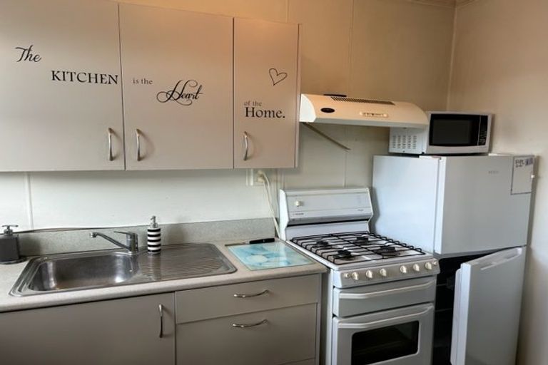 Photo of property in Aroha Apartments, 222 The Terrace, Wellington Central, Wellington, 6011