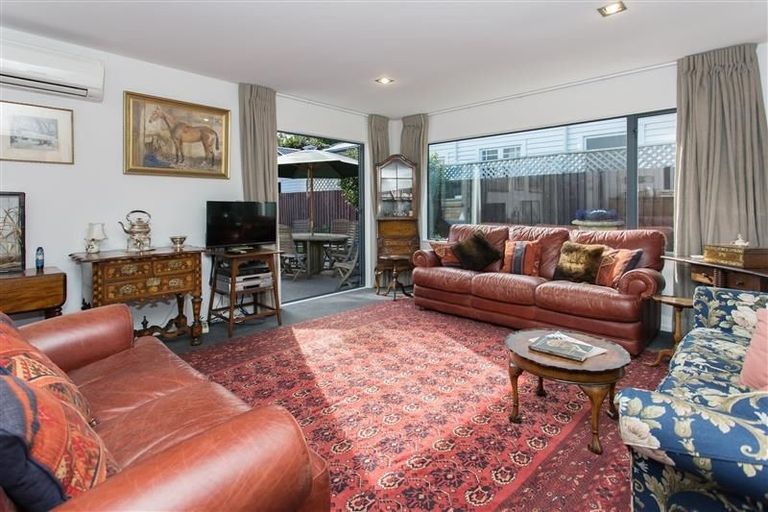 Photo of property in 86 Idris Road, Fendalton, Christchurch, 8052