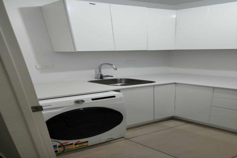 Photo of property in 22 The Anchorage, Whitby, Porirua, 5024