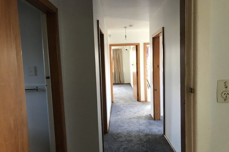 Photo of property in 2/42 Flower Street, Bryndwr, Christchurch, 8053