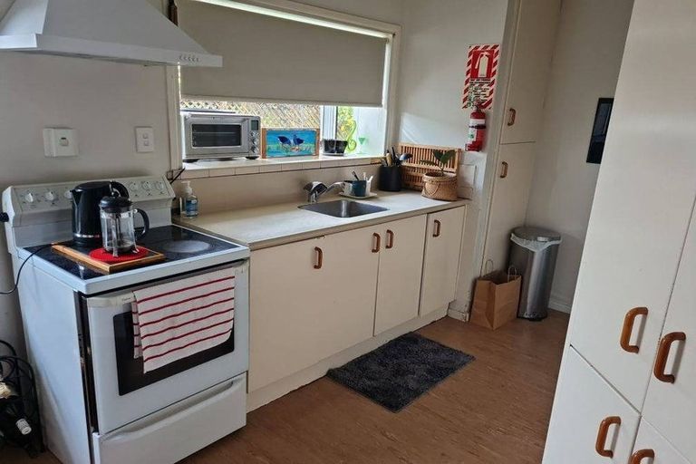 Photo of property in 1/81 Christmas Road, Manurewa, Auckland, 2102