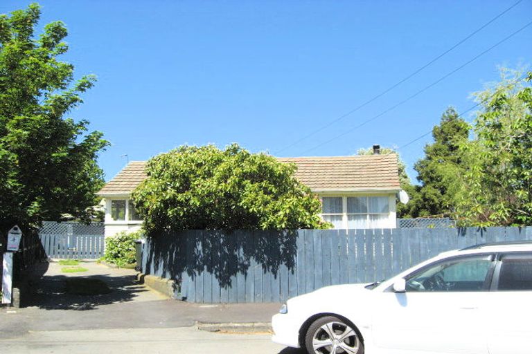 Photo of property in 4 Sealy Place, Bryndwr, Christchurch, 8053