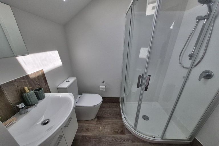 Photo of property in 3/246 Marine Parade, New Brighton, Christchurch, 8061