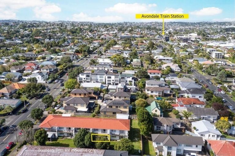 Photo of property in 3/45 Blockhouse Bay Road, Avondale, Auckland, 1026