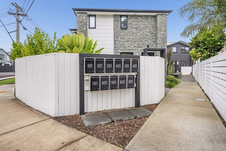 Photo of property in 4/123 Cambridge Terrace, Fairfield, Lower Hutt, 5011