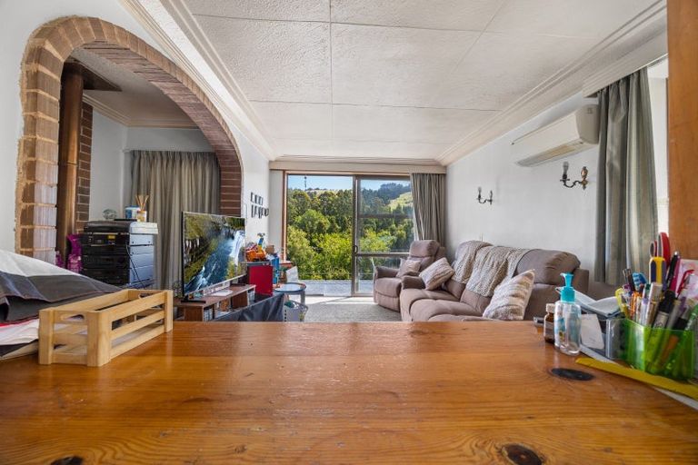 Photo of property in 469 Kaikorai Valley Road, Bradford, Dunedin, 9011