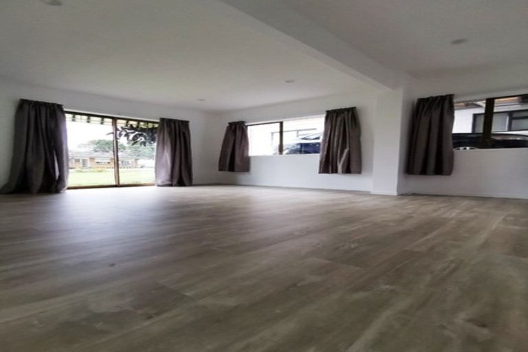 Photo of property in 2/41 Francis Street, Hauraki, Auckland, 0622