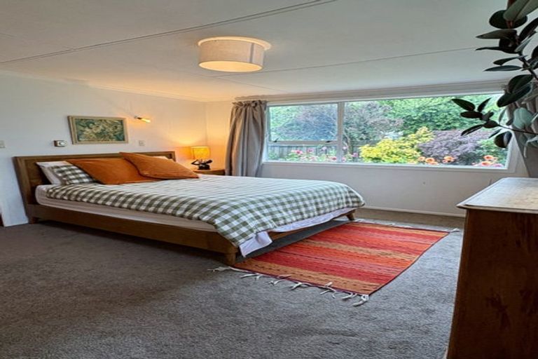 Photo of property in 14 Barrett Place, Carterton, 5713