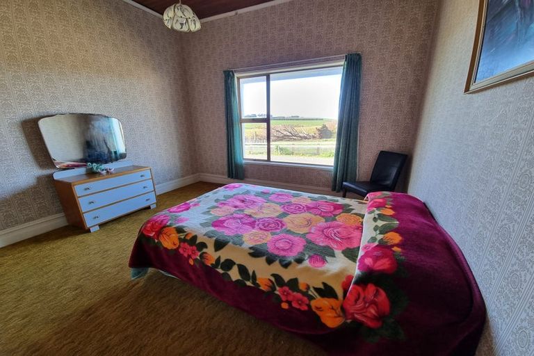 Photo of property in 95 Frentz Road, Pahia, Riverton, 9881