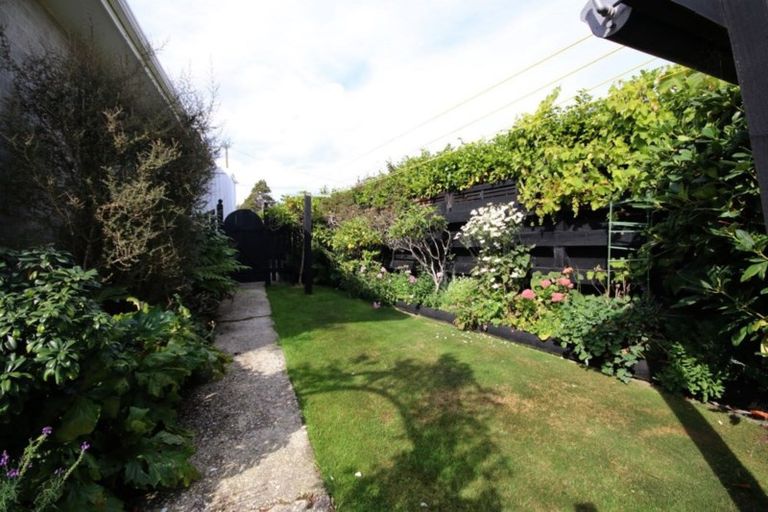 Photo of property in 66 Gloucester Street, Waikiwi, Invercargill, 9810