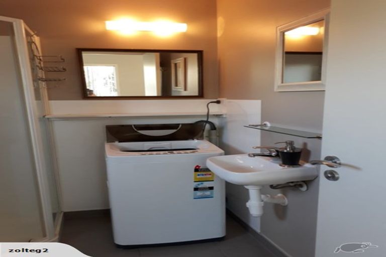 Photo of property in 13 Andre Rise, Stanmore Bay, Whangaparaoa, 0932